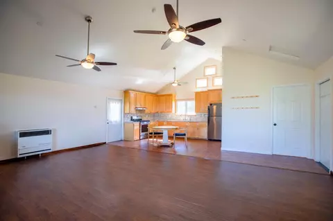 Living - 44981 Todd Eymann Rd, Miramonte, CA 93641 photo 6 of 6