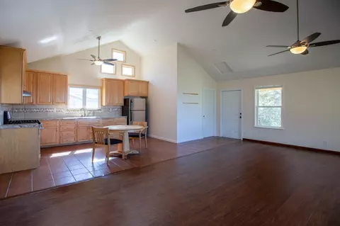 Living - 44981 Todd Eymann Rd, Miramonte, CA 93641 photo 1 of 6