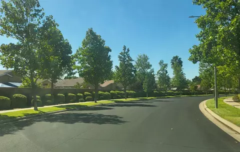 2720 Alamos Ave, Clovis, CA 93611 photo 9