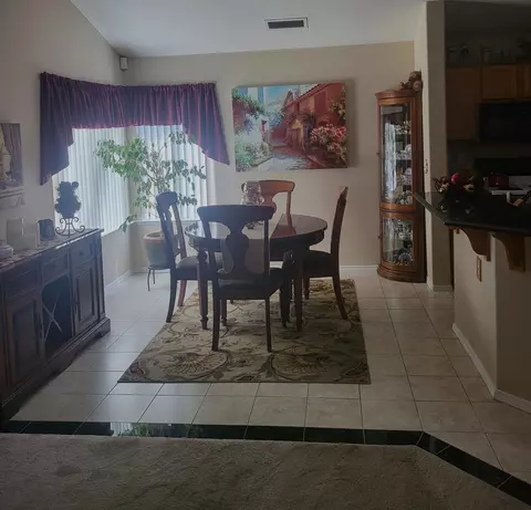 2720 Alamos Ave, Clovis, CA 93611 photo 2