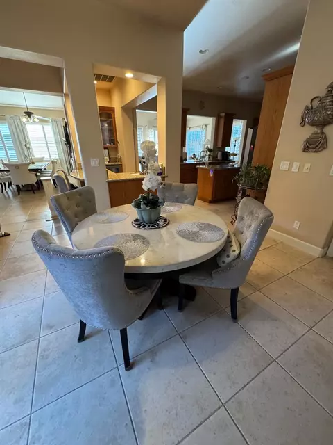 Dining - 1461 N Harvard Ave, Clovis, CA 93619 photo 1 of 2