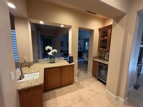 Entry Way - 1461 N Harvard Ave, Clovis, CA 93619 photo 1 of 1