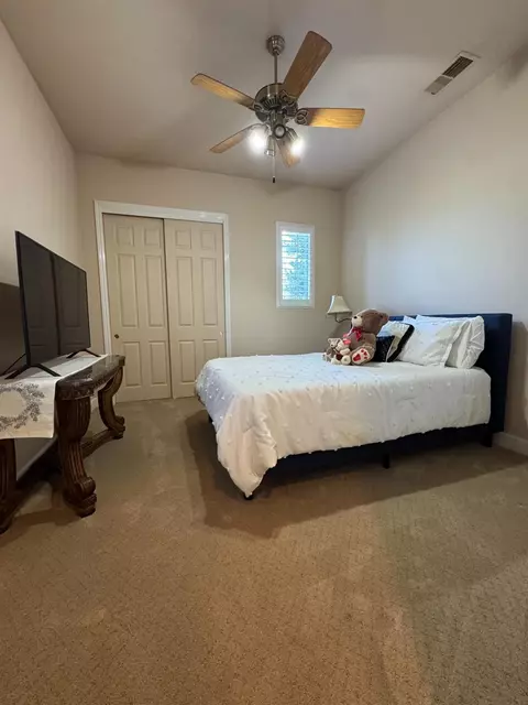 Bedroom - 1461 N Harvard Ave, Clovis, CA 93619 photo 3 of 4