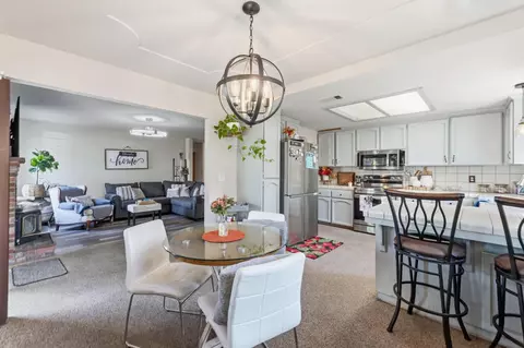 Dining - 2670 Bliss Ave, Clovis, CA 93611 photo 2 of 2
