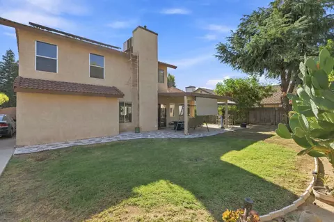 Exterior - 2670 Bliss Ave, Clovis, CA 93611 photo 7 of 7