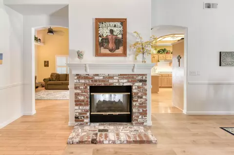 Entry Way - 1751 N Orangewood Ave, Clovis, CA 93619 photo 1 of 2