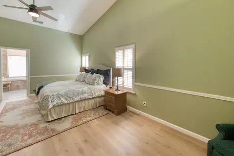 Bedroom - 1751 N Orangewood Ave, Clovis, CA 93619 photo 2 of 6
