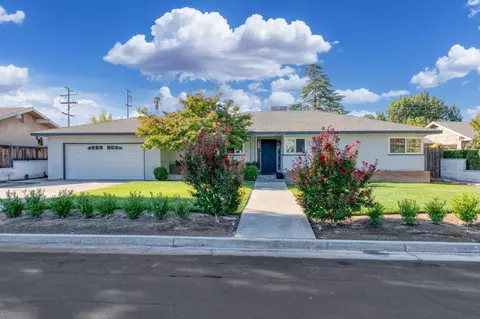 425 W Keats Ave, Fresno, CA 93704