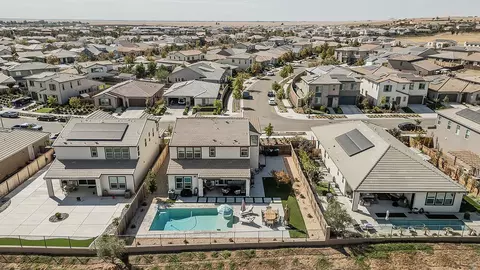 View/Area - 4475 Crown Bluffs Dr, Madera, CA 93636 photo 8 of 15