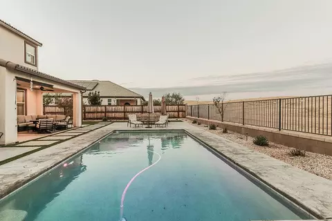 Exterior - 4475 Crown Bluffs Dr, Madera, CA 93636 photo 18 of 29