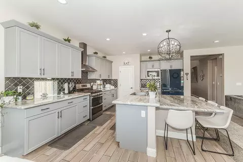 Kitchen - 4475 Crown Bluffs Dr, Madera, CA 93636 photo 3 of 5
