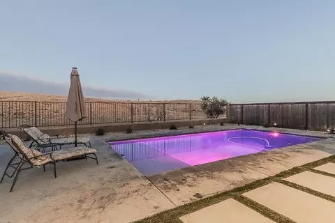 Exterior - 4475 Crown Bluffs Dr, Madera, CA 93636 photo 22 of 29