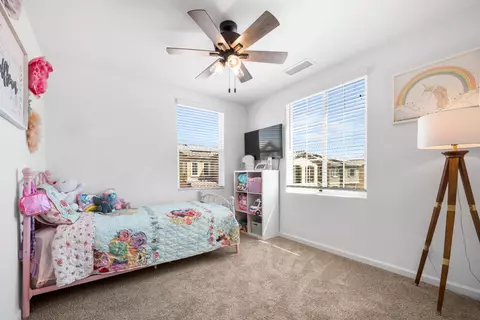 Bedroom - 905 Wishon Ave W, Madera, CA 93636 photo 5 of 10