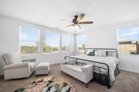 Bedroom - 905 Wishon Ave W, Madera, CA 93636 photo 9 of 10