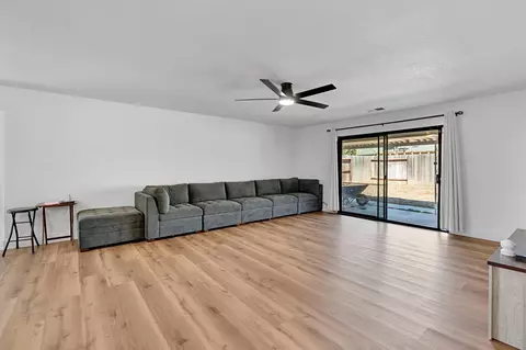 Living - 2325 Lincoln Ave, Clovis, CA 93611 photo 1 of 3