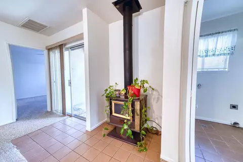 Entry Way - 317 S K St, Madera, CA 93637 photo 1 of 3