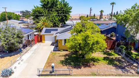 View/Area - 434 Cornell Ave, Coalinga, CA 93210 photo 1 of 10