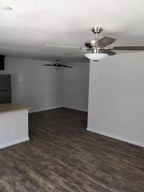 307 S Crespi Ave, Exeter, CA 93221 photo 6