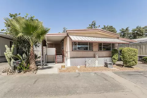 1724 Minnewawa Ave #155, Clovis, CA 93612 photo 4