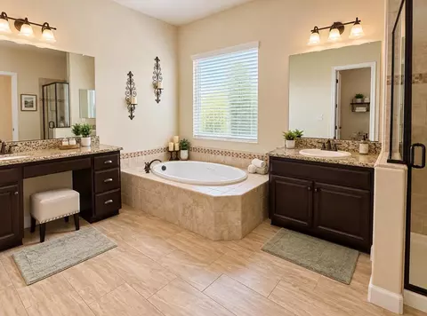Bath - 2988 Graybark Ave, Clovis, CA 93619 photo 2 of 3