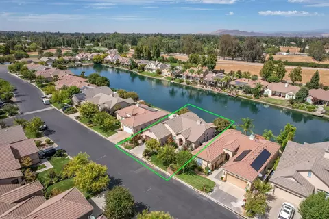 View/Area - 10864 E Clearwater Way, Clovis, CA 93619 photo 6 of 15