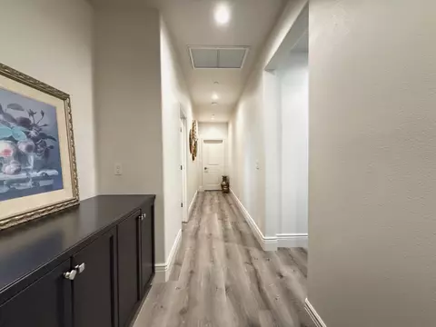Entry Way - 1014 Treasure Hills Dr, Madera, CA 93636 photo 5 of 5