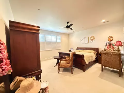 Bedroom - 1014 Treasure Hills Dr, Madera, CA 93636 photo 3 of 4
