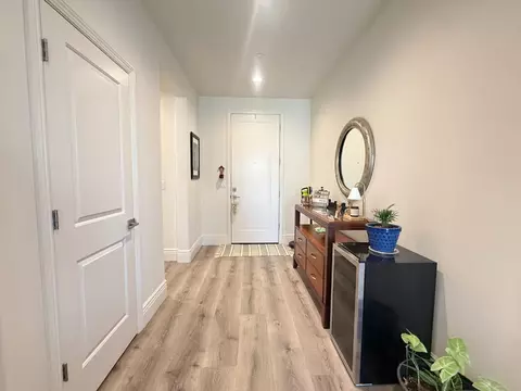 Entry Way - 1014 Treasure Hills Dr, Madera, CA 93636 photo 2 of 5