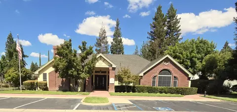 View/Area - 2337 Dawson Cove Ln S, Clovis, CA 93611 photo 2 of 4