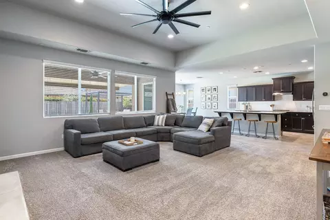 Living - 4052 Flint Ave, Clovis, CA 93619 photo 1 of 1