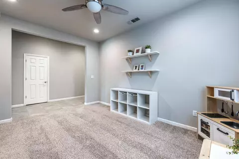 Entry Way - 4052 Flint Ave, Clovis, CA 93619 photo 3 of 7