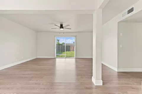 Living - 1878 E Park Way, Dinuba, CA 93618 photo 1 of 6