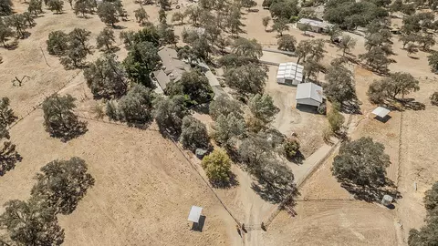 View/Area - 20100 Tollhouse Rd, Clovis, CA 93619 photo 10 of 11