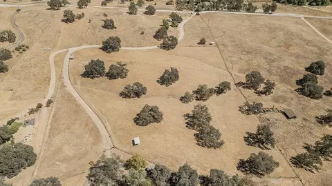 View/Area - 20100 Tollhouse Rd, Clovis, CA 93619 photo 5 of 11
