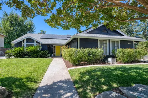 6487 N Arthur Ave, Fresno, CA 93711