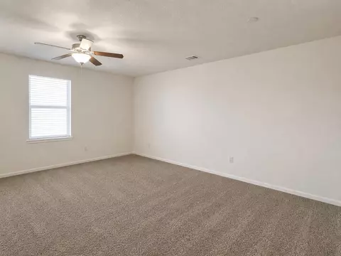 Bedroom - 6622 E Berkeley Ave, Fresno, CA 93727 photo 1 of 2