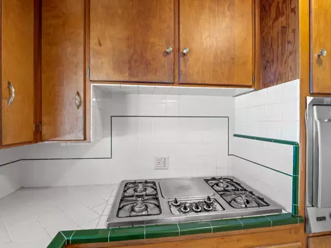 Kitchen - 2014 E Simpson Ave E, Fresno, CA 93703 photo 5 of 5