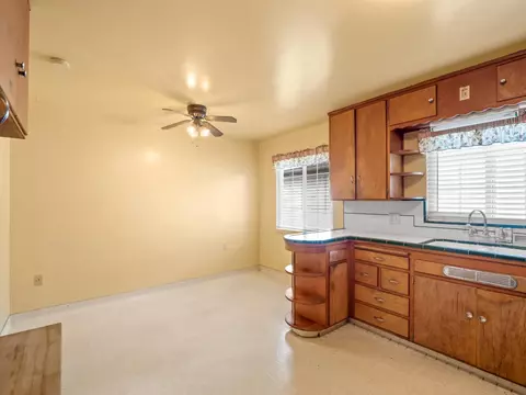 Kitchen - 2014 E Simpson Ave E, Fresno, CA 93703 photo 2 of 5