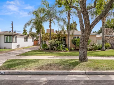 Exterior - 2014 E Simpson Ave E, Fresno, CA 93703 photo 7 of 11