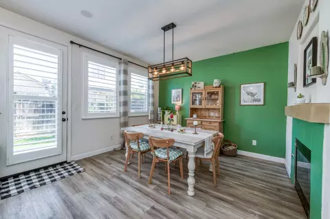 Dining - 1687 Glen Oban Ln, Clovis, CA 93619 photo 1 of 1