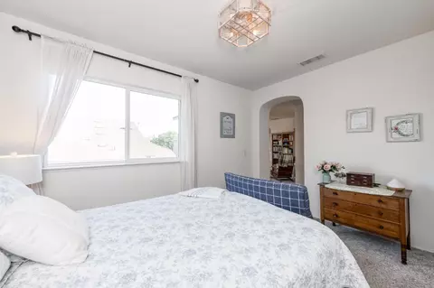 Bedroom - 1687 Glen Oban Ln, Clovis, CA 93619 photo 3 of 3