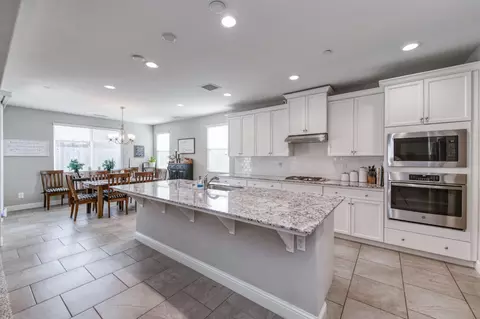 Kitchen - 3912 Sussex Ave, Clovis, CA 93619 photo 2 of 4