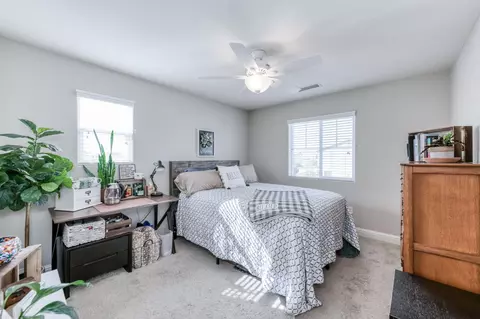 Bedroom - 3912 Sussex Ave, Clovis, CA 93619 photo 3 of 5