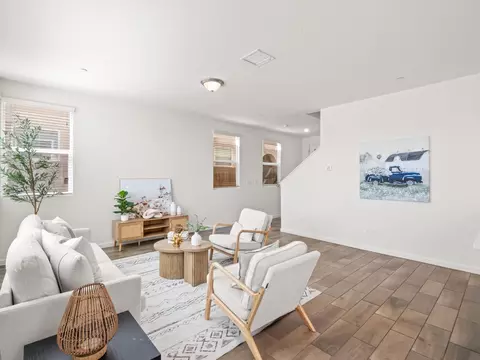 Living - 1950 Kelly Ln, Clovis, CA 93611 photo 1 of 2