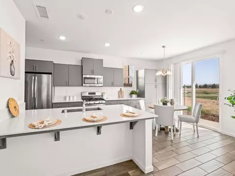 Kitchen - 1950 Kelly Ln, Clovis, CA 93611 photo 1 of 5