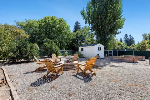 Exterior - 5687 E Province Ave, Clovis, CA 93619 photo 15 of 18