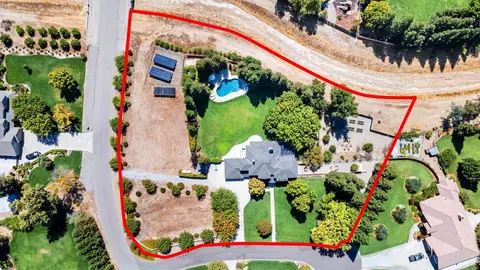 View/Area - 5687 E Province Ave, Clovis, CA 93619 photo 4 of 8