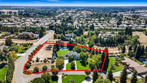 View/Area - 5687 E Province Ave, Clovis, CA 93619 photo 2 of 8