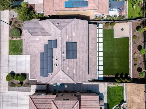 View/Area - 563 Mesa Dr S, Madera, CA 93636 photo 5 of 10