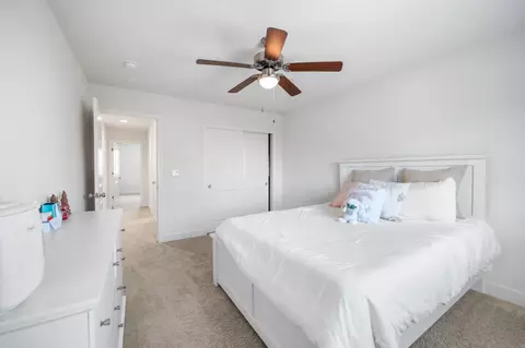 Bedroom - 563 Mesa Dr S, Madera, CA 93636 photo 2 of 7